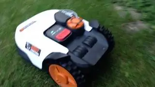 Der Landroid fährt, obwohl er AUS geschaltet ist!.....