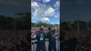 Show de surpresa na frente da ponte mais famosa de Floripa para 10 mil pessoas 🤯🔥