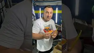 Блондинка в автосервисе