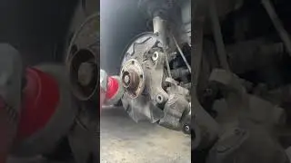 Vw front  brakes replacement #vw #vwgolf7 #tdi #4motion #ate #garage #holiday #repair
