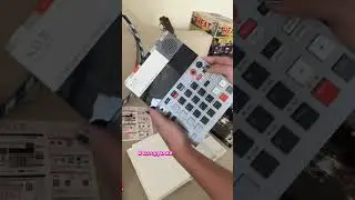 Крутейшая @teenageengineering