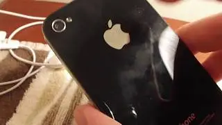 Tech Review: iPhone 4 and iPhone 4S from 2011.