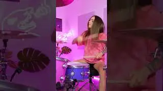 Outkast - Hey Ya ON DRUMS!