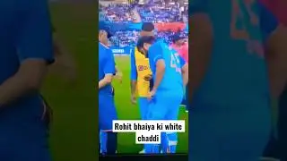 Kholi ne btaya ki chaddi kaise pehnte hai😅😜 #comedy #rohitsharma #viratkohli #shorts