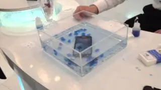 Samsung Galaxy III sobreviviendo a una inmersión acuática #MWC13