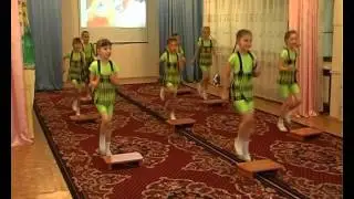 Физкультура Танец на степах