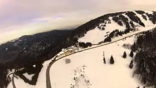 La Jumenterie, route du Ballon d'Alsace, vidéo par cerf-volant, décollage; 22.03.13