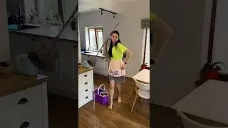 It’s time to change - Funny Family 