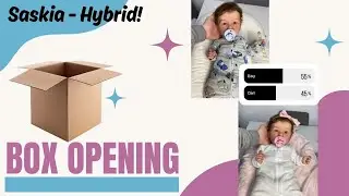 Unboxing Saskia - Do you See a Boy Or Girl ?