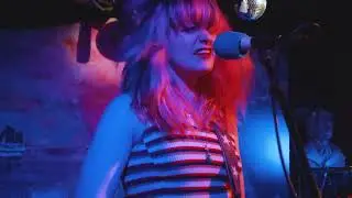 Skating Polly  (SUB*SESSIONS #38 @hafenschaenke SUBROSA)