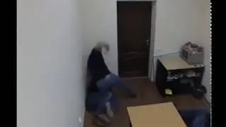Избил коллекторов