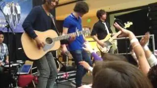 Allstar Weekend - Clock Runs Out