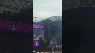 Tash Sultana at #pinkpop #tashsultana