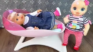 ПРОГНАЛА СЕСТРИЧКУ С КРОВАТКИ Куклы Беби Бон Беби Элайв Играют В Игрушки Для детей Как Мама