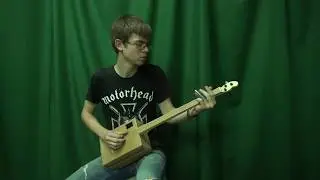 Гитара из картонной коробки. cardboard box guitar