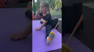 Пытаемся растянуться#Самара#дети#спорт#фигурноекатание#
