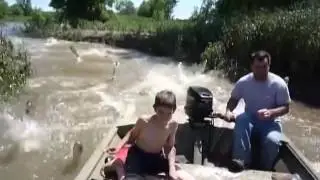 Удивительный флешмоб рыб! Мечта всех рыбаков!