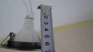 Покраска потолка латексной  краской + установка  люстры  и светильников в прихожей