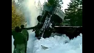 Неудачная погрузка танков на трал (жесть) - подборка [DriftCrashCar]
