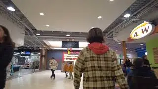 인근 쇼핑몰 방문