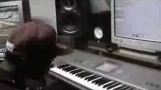 Chophouze(Jay) Makes a beat
