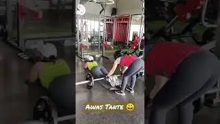 Saat tante nge-gym, gak tepos😀😂 