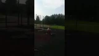 Я в детстве научился кататься на велосипеде