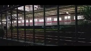 Krl Sri tm 6000 masuk stasiun klender baru