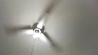 Ventilatore a soffitto in slow motion