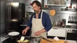Man Food  44 Тушеная капуста с копченостями