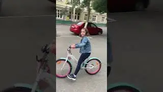 Научил ребёнка кататься на велосипеде суммарно за пару часов по этому методу!