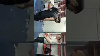 Пахан показал знаменитый блок Юсуфа Омарова.