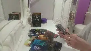 Рождественские гадания. На сколько сильны его чувства к вам.
