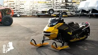 2023 Ski-Doo Summit Neo +