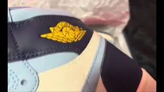 Jordan 1 First in Flight  (Women’s)