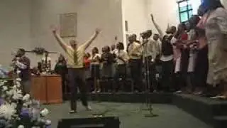 In HIS Presence Gospel Choir - He's Working It OUT!!!