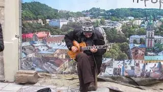 Гітарист біля Вірменки