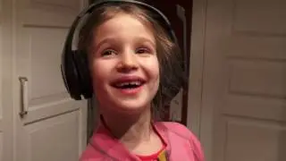 "Мамо, прывет!"