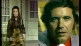 Loretta Lynn & Bobby Bare - God Bless America Again