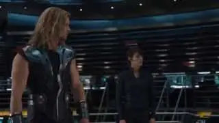 Momentos divertidos en "The Avengers" "Los Vengadores" HD Audio español Latino