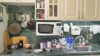 Уборку в квартире сделала.Отдыхаю.