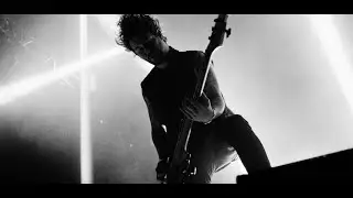Asking Alexandria - Alone Again (From the Re-Entry Tour)