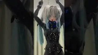 TRAPPED IN KIGURUMI 