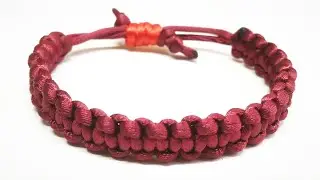 Make a beautiful bracelet out of string Make a bracelet out of string Make something out of string