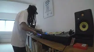 Roving Dread - Sunday Morning Dubstep Vol.2 (Chill Dubstep Mix)