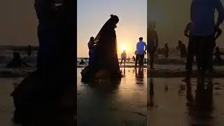 Hijabi girl . juhu beach 