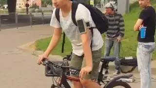Уличный битбоксер Денис на Немиге, Минск