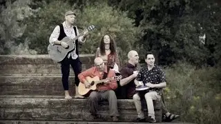 Kol Ha Olam Kulo (Gesher Tsar Meod)