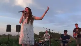 Виктория Черенцова - В жизни тысячи дорог