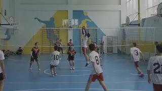 10 классы vs 11 классы 4-сет | Внутришкольные соревнования